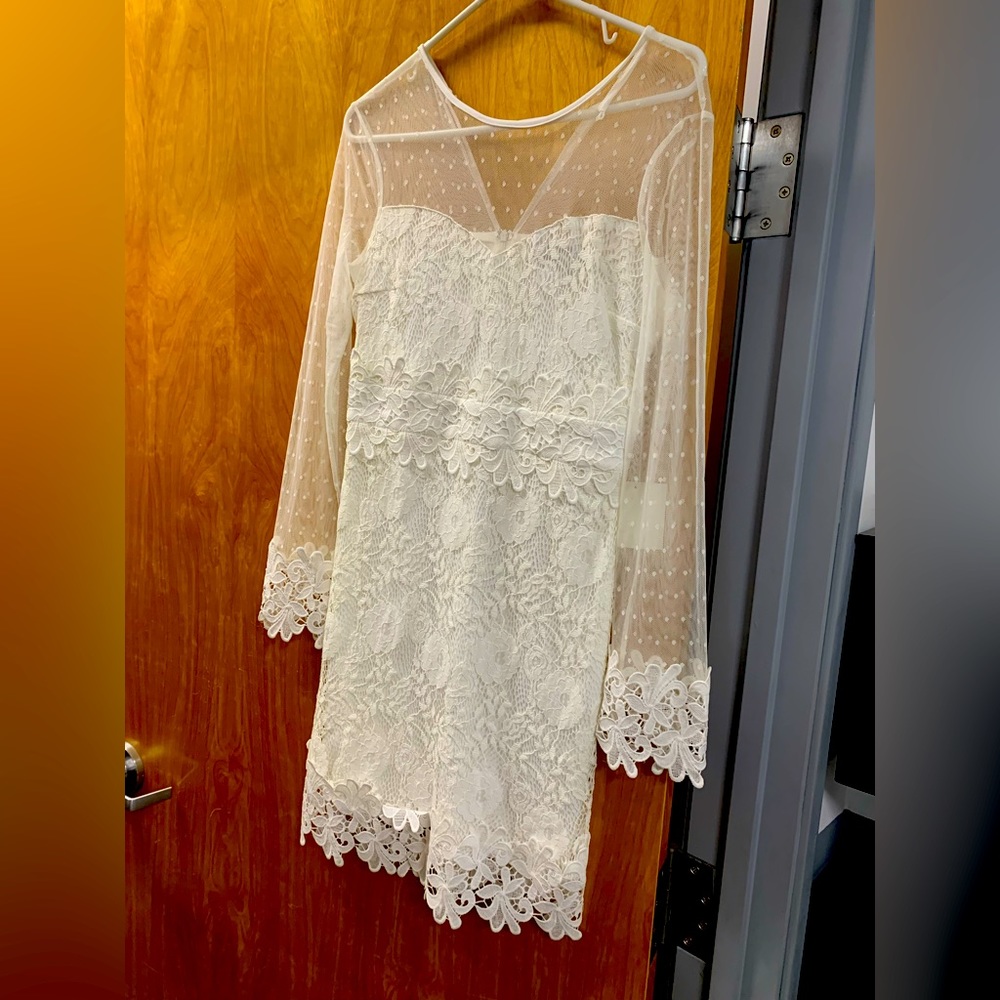 Lulus white lace long Sleeve dress